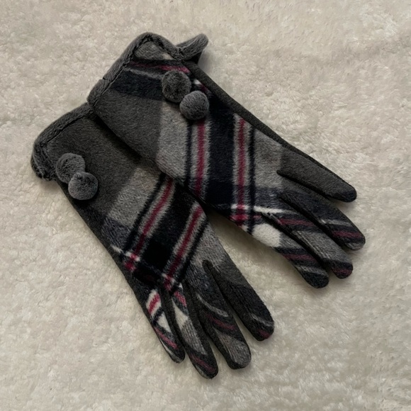 Scottish Tartan Pom Pom Gloves Black Gray Pink Plaid New Without Tags - Picture 1 of 5